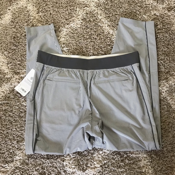 Athleta Brooklyn Textured Ankle Pant Size 14 - Picture 6 of 14